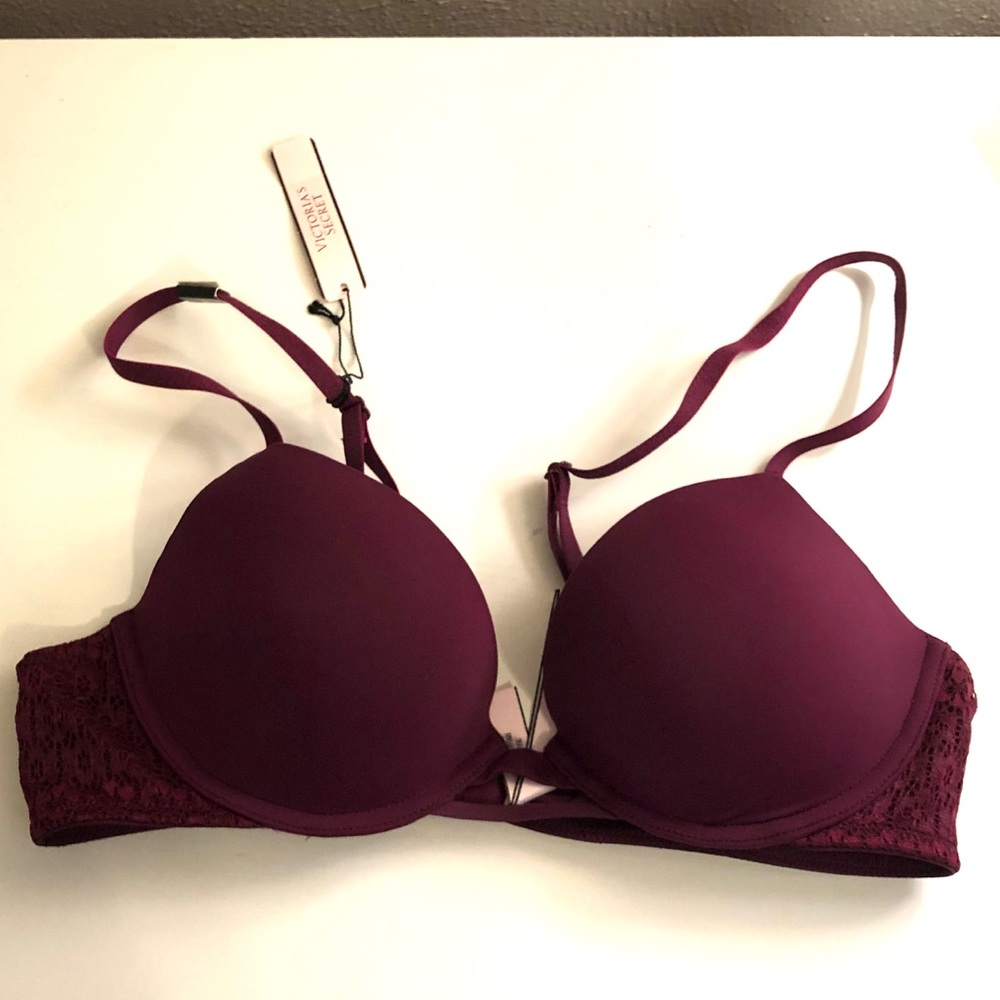 Victoria Secret Bra size 34B
